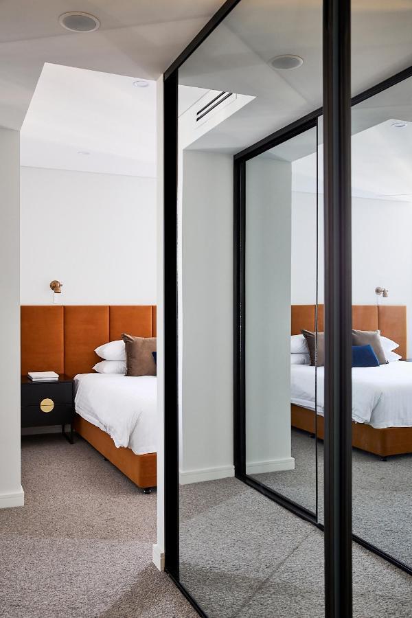 Astina Suites, Penrith Extérieur photo